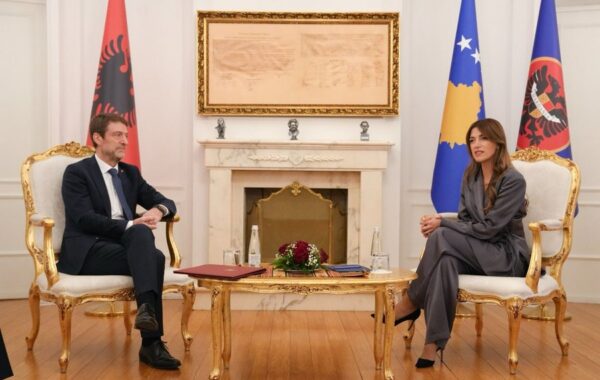 zëri i Kosovës kur Kosova