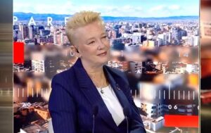 Ambasadorja franceze  shuan  aludimet  Nuk ka bllokim negociatash  jemi afër rezultatit    Tv Klan