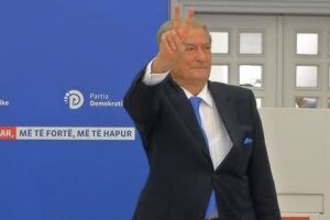 Berisha përballë vetes, si votuan demokratët