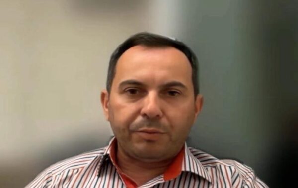 si kandidat për Këshillin