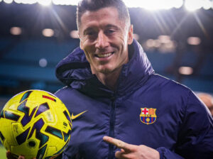 Lewandowski e mbyll me mirënjohje dhe nderime te Barcelona  Destinacioni i ri nuk do të jetë as Milan dhe as Juventus
