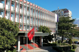 ambasadorit shqiptar në
