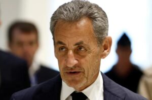 Sarkozy s i hiqet pajisja elektrike e monitorimit  gjykata i lehtëson masën