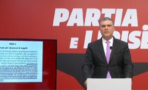 Tedi Blushi  Procesi ndaj Ilir Metës  politik