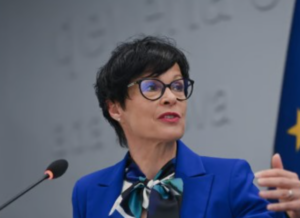 Pas vizitës së Marta Kos  Kosova i kërkon BE së t i japë statusin e vendit kandidat