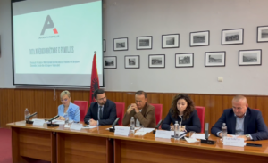 Avokati i Popullit  Prioritet  qytetarët e burgosur që s kanë zë  Të burgosurit e njohur kanë  avokati publike 