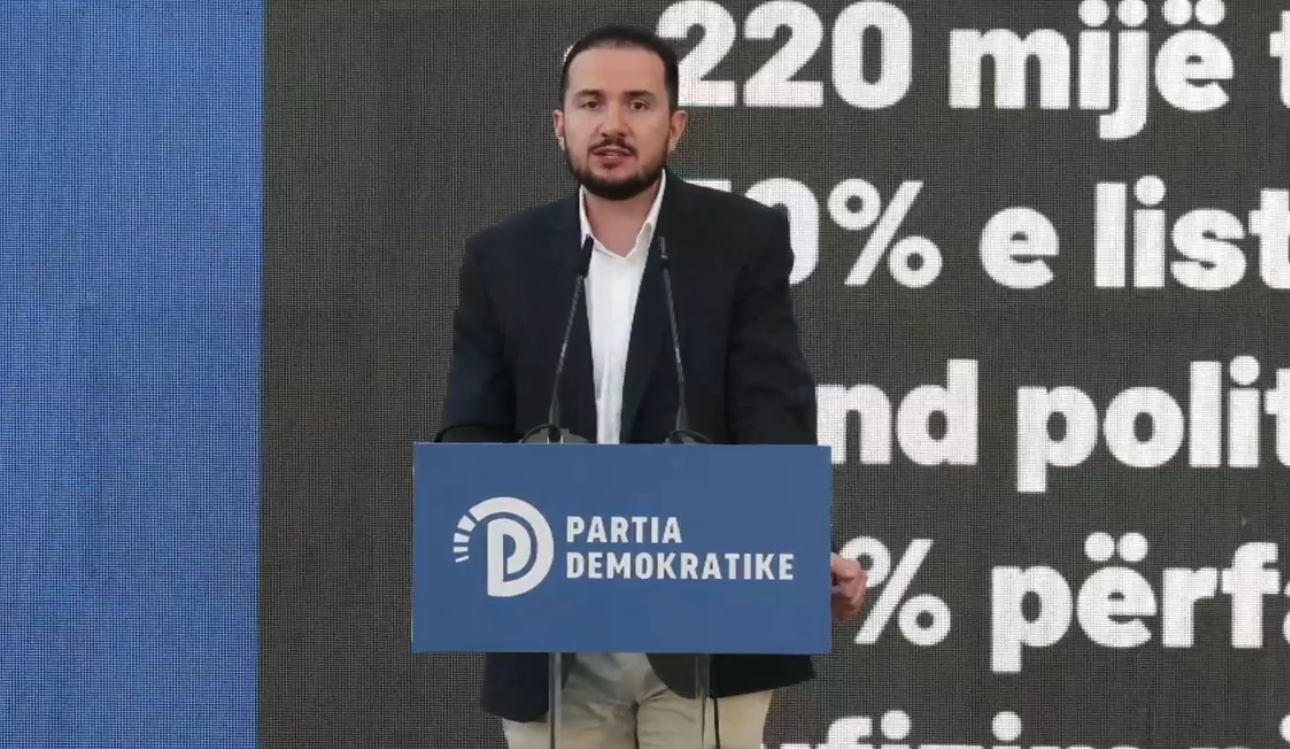 Salianji takim me mbështetësit në Tiranë  PD së i duhet epërsi morale  Rama dhe Berisha autokratë