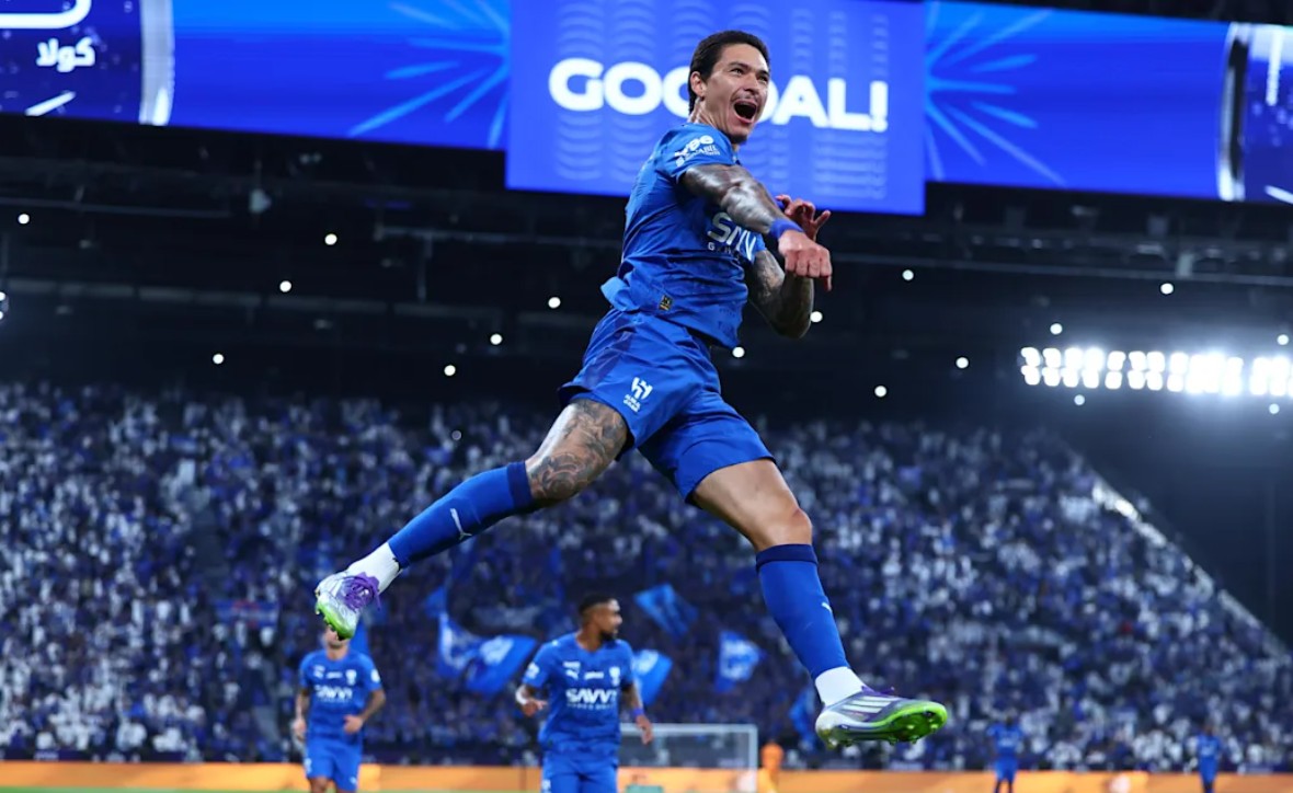 Joao Cancelo dhe një sulmues  Barcelona punon për goditjen e dyfishtë nga Al Hilal