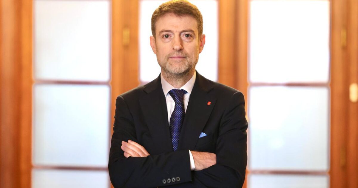 ku banon ambasadori shqiptar në