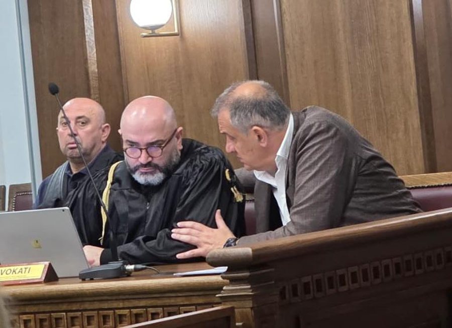 Sterilizimi   Beqaj kërkon pushimin e çështjes dhe interpretim në Kushtetuese