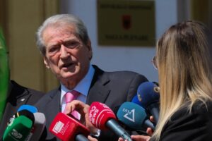 “zero marrëdhënie” shqiptaro-ruse në 66
