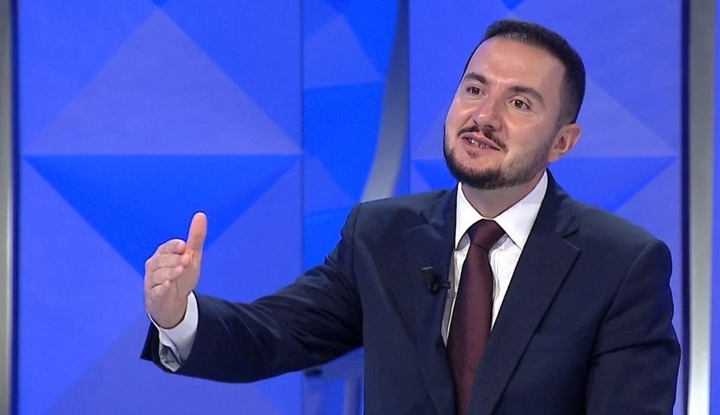 Salianji  Me vetëm Sali Berishën në garë  PD rrezikon të dobësohet
