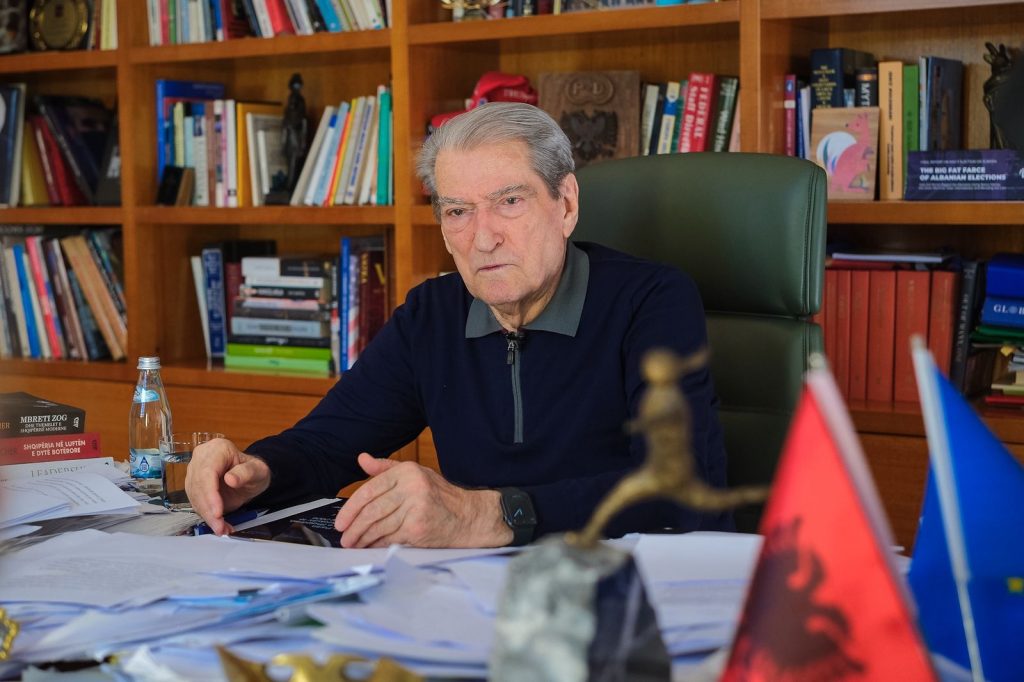 Berisha  PD ka garën më të ndershme  tradhtarët nuk mund të kandidojnë për kryetar