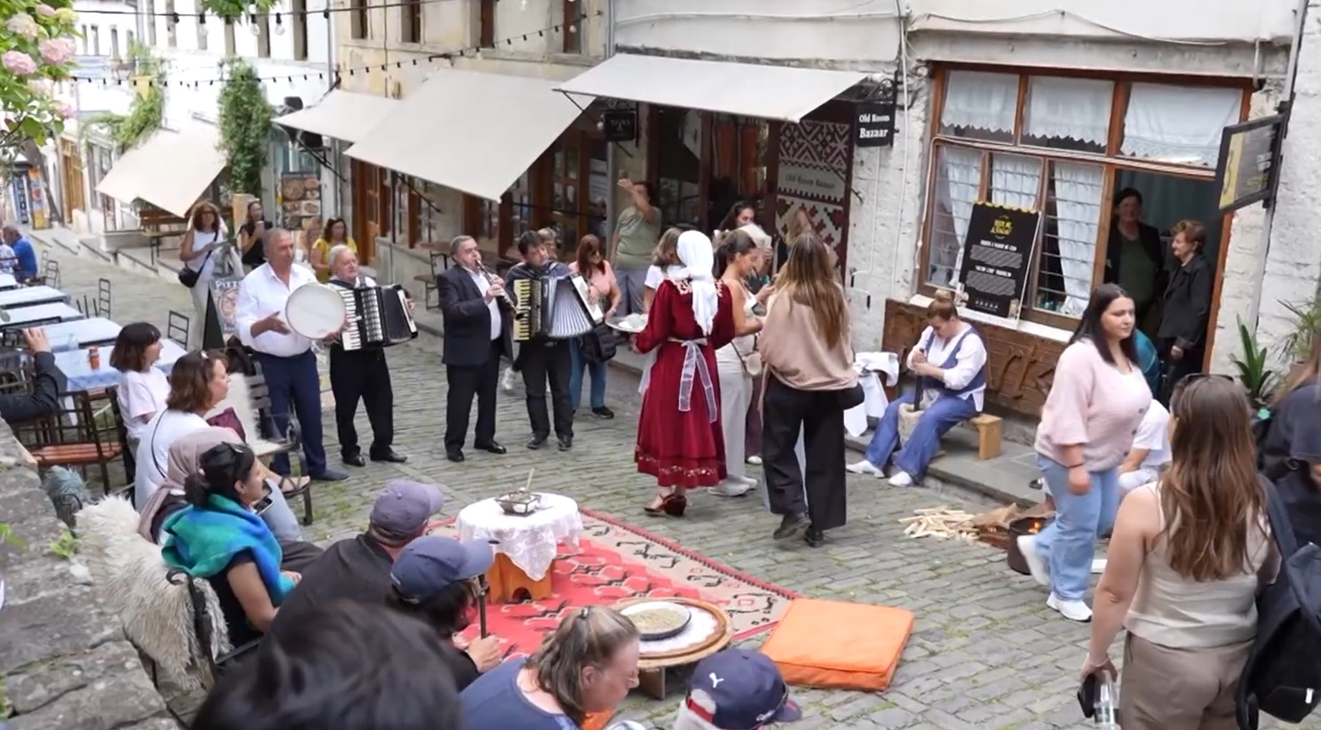  Festë në Sokak  rigjallëron Gjirokastrën