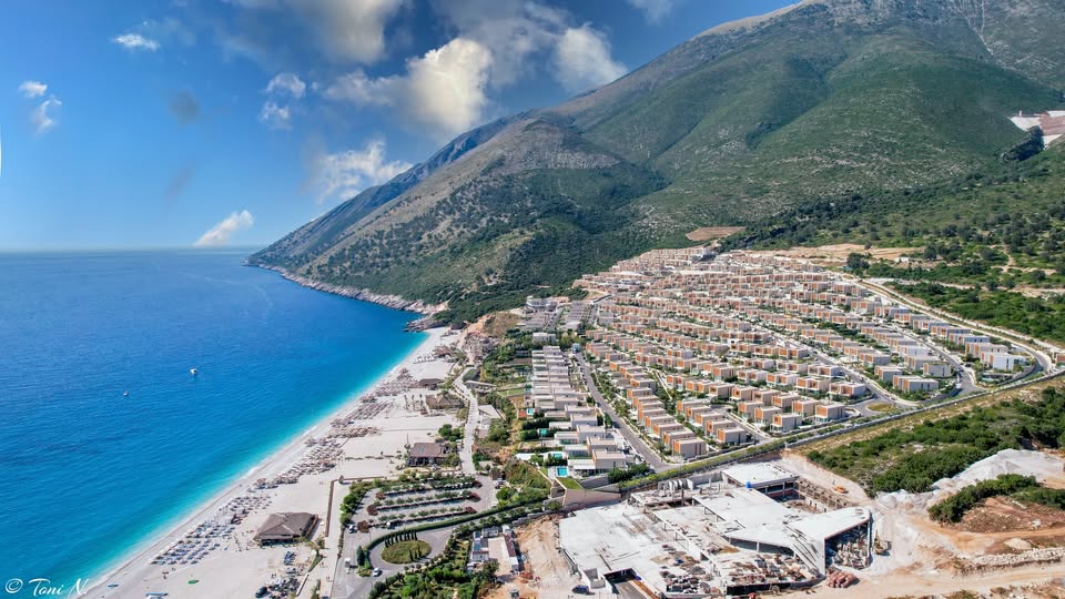 Green Coast  qendra e aktiviteteve verore në Rivierën Shqiptare