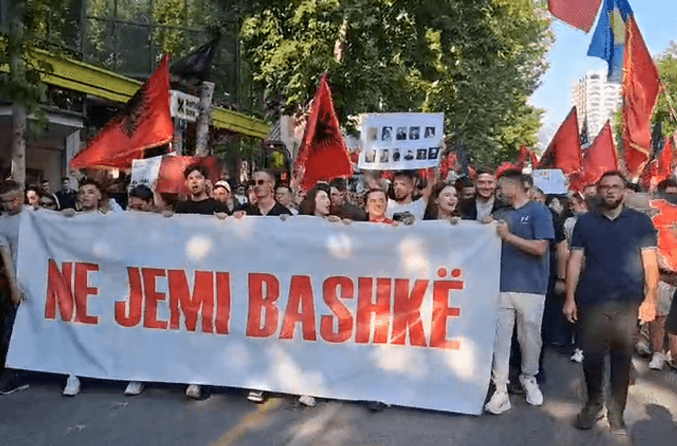  Nesër protestë edhe në Prishtinë   thirrje nga Tirana  Jemi një dhe jemi zot shtëpie