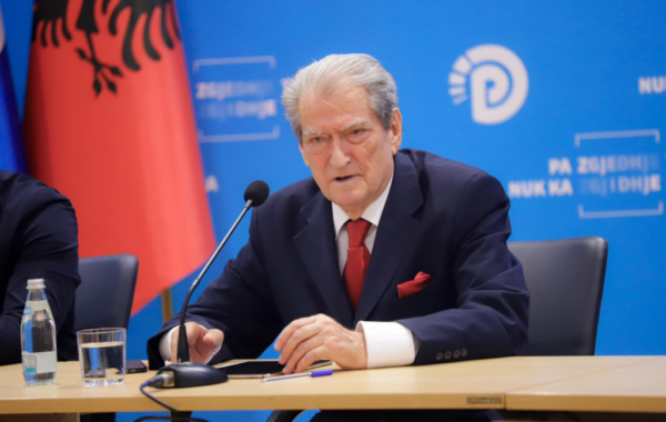 Fitoi referendumin, Berisha: Rezultat historik, të