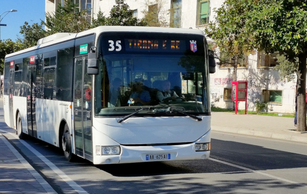 Transporti publik