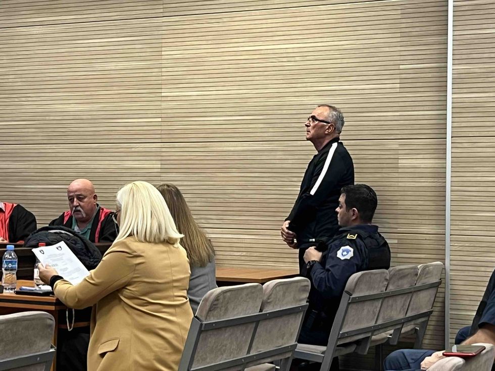 Gjykimi ndaj Pantiq e Zariq  dëshmitarja tregon se si ia vranë nëntë familjarë para syve të saj përfshirë një 16 vjeçar