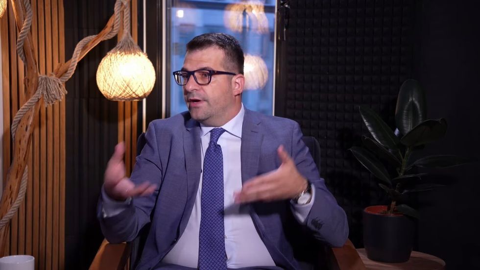 Tomovski  Nuk ka një numër të saktë se sa automjete zyrtare ka në shtet  disa ishin lënë jashtë funksionit pa asnjë arsye