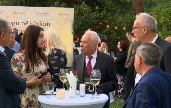 Nderohet arkeologu i shquar Myzafer Korkuti