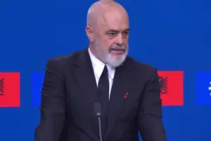 Kandidatët nuk duhet të