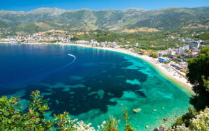  Conde Nast Traveller  promovon plazhet shqiptare   Tv Klan