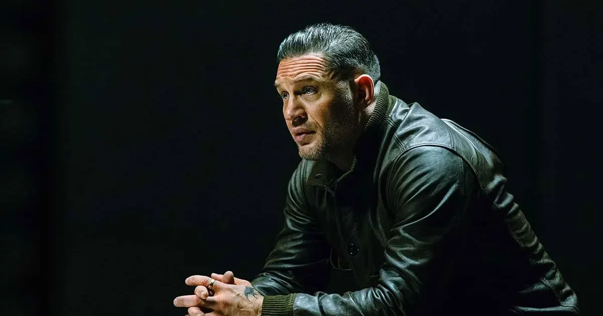 Krizë në  MobLand   Tom Hardy largohet pas përplasjeve me producentët