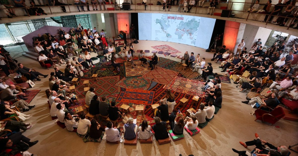 Bukë  zemër dhe pak kripë si riprodhim i konferencës së Havanës