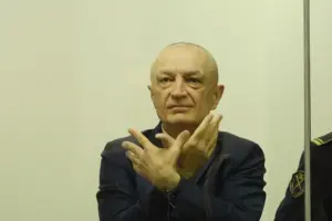 konfirmoi se