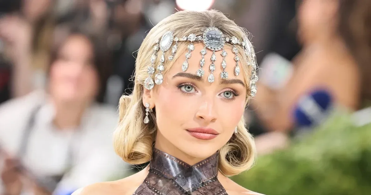 Pas incidentit në banesë  Sabrina Carpenter merr mbrojtje ligjore