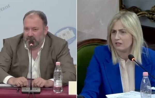 këtu para se të shkojë
