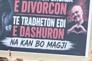 Më ngjallin keqardhje