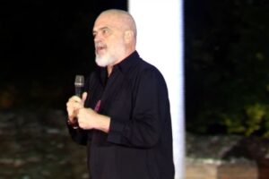 një ta mbash e një