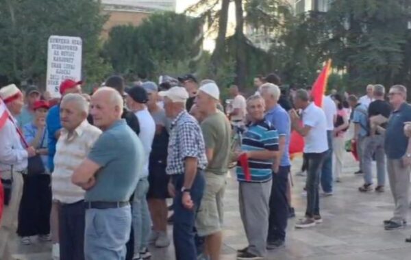si foltoret e Berishës