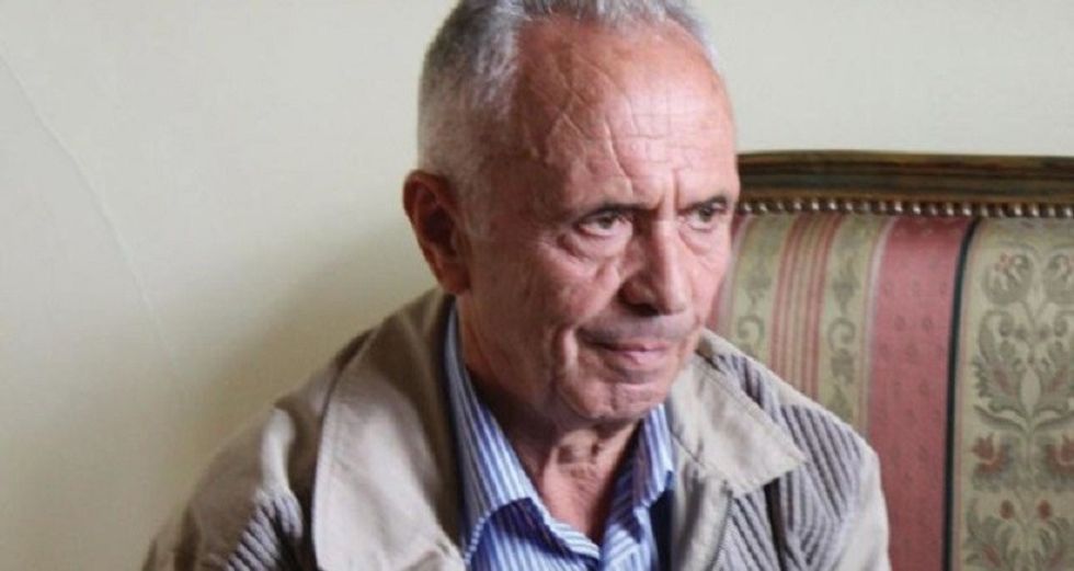 Hajredini  Sllaveski  dëshiron të shesë politikë dhe t i bëjë nder Qeverisë 
