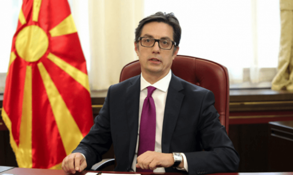 Pendarovski  Ndryshimet kushtetuese nuk janë kurth  OBRM PDUKM manipulon për pikë politike