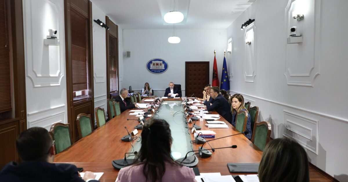 vitet e para