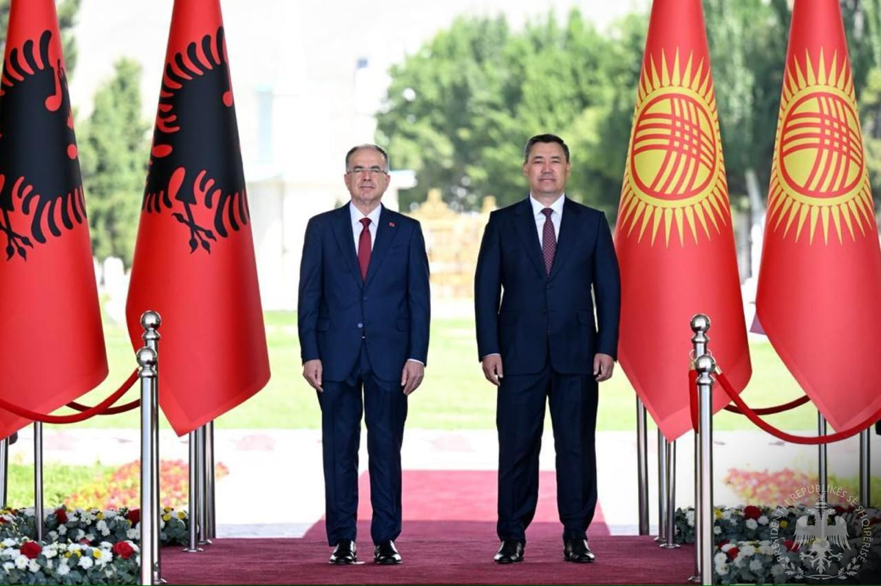 Presidenti Begaj vizitë zyrtare në Kirgistan Linja ajrore mes Tiranës dhe Bishkekut do të forcojë marrëdhëniet strategjike