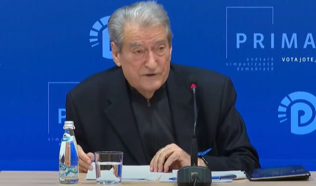 Berisha  Grisja e flamurit izraelit akt kriminal  të ndëshkohet autori