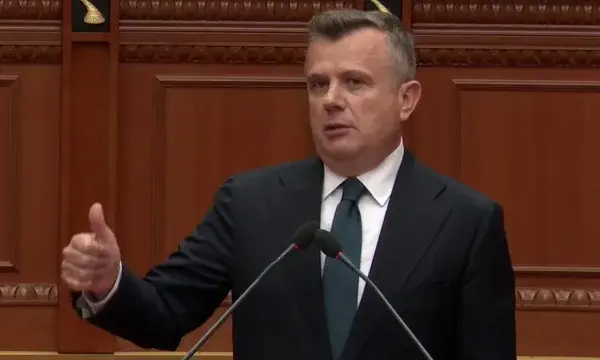 për rizgjedhjen në krye të