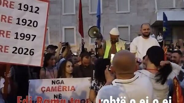 e shtëpive tona janë interes