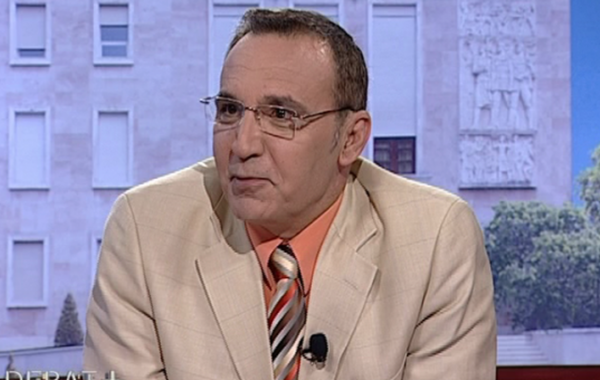 Nga flamingot, te Rama-Berisha n’burg…