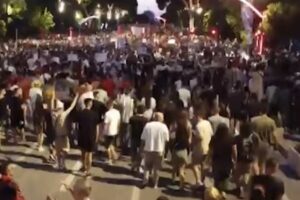 “Revolucionet shqiptare”