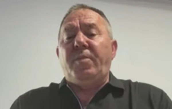 për arsye politike
