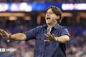 Pochettino dhe mesfusha e lëvizshme që