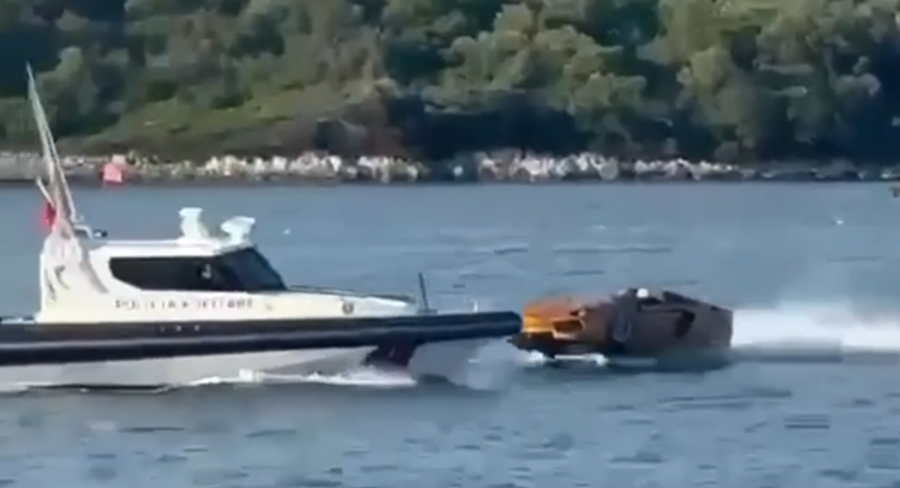me skafin e Policisë