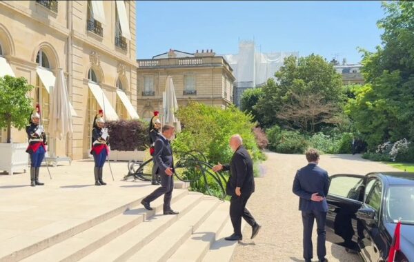 Macron në Pallatin Elysee