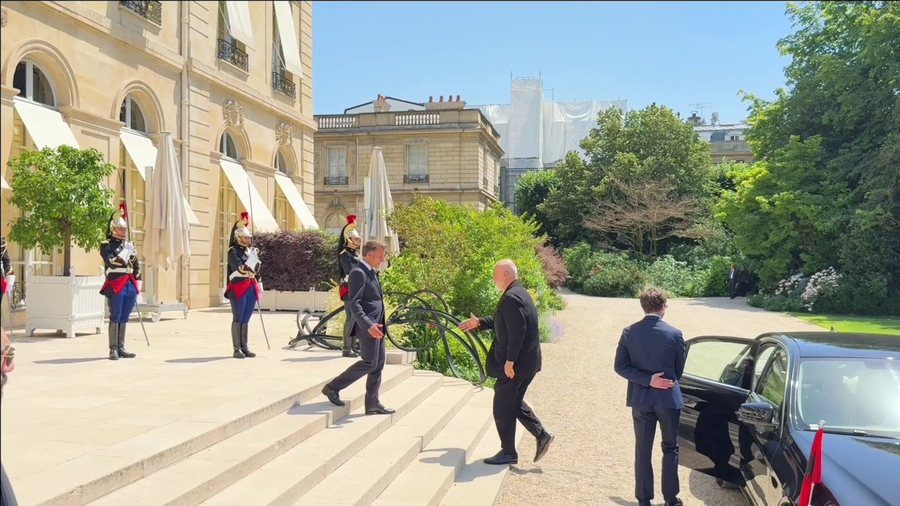 Macron në Pallatin Elysee