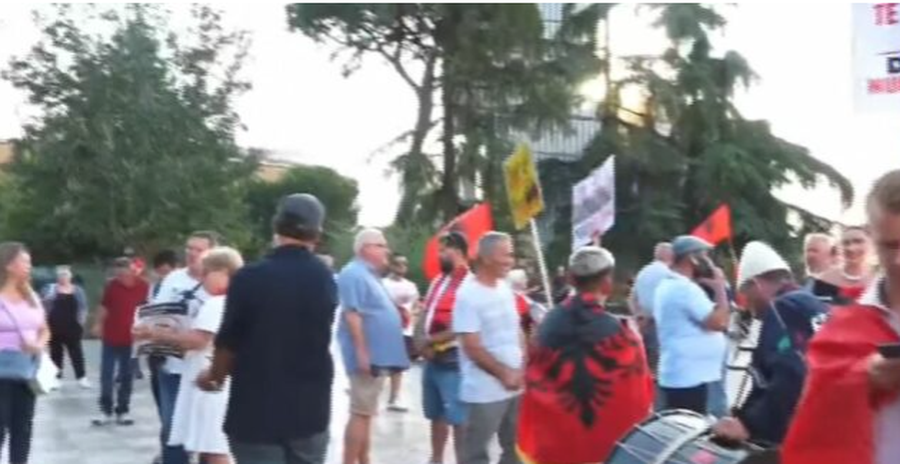 protesta e 24